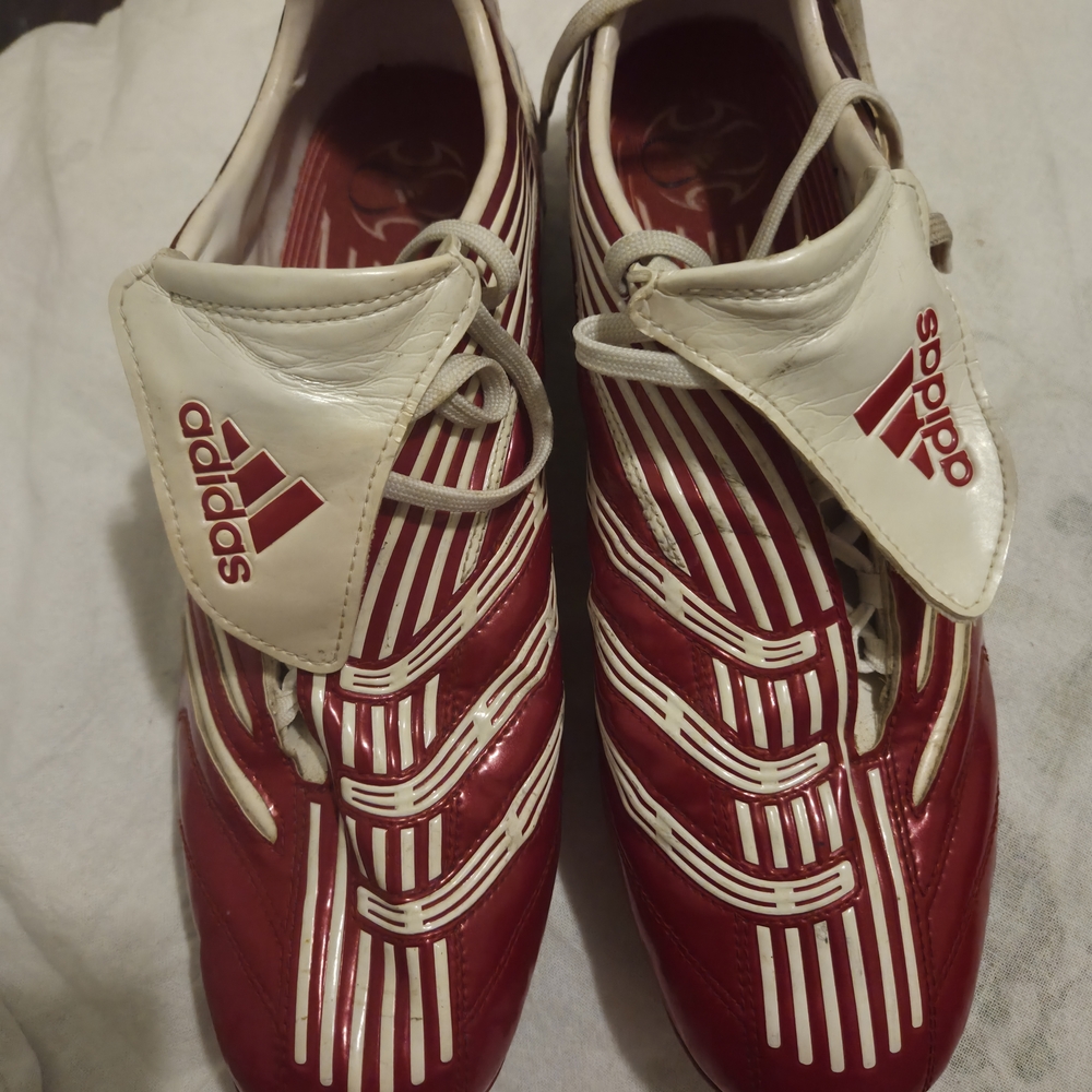 Adidas Men's Red and White Sports Shoes